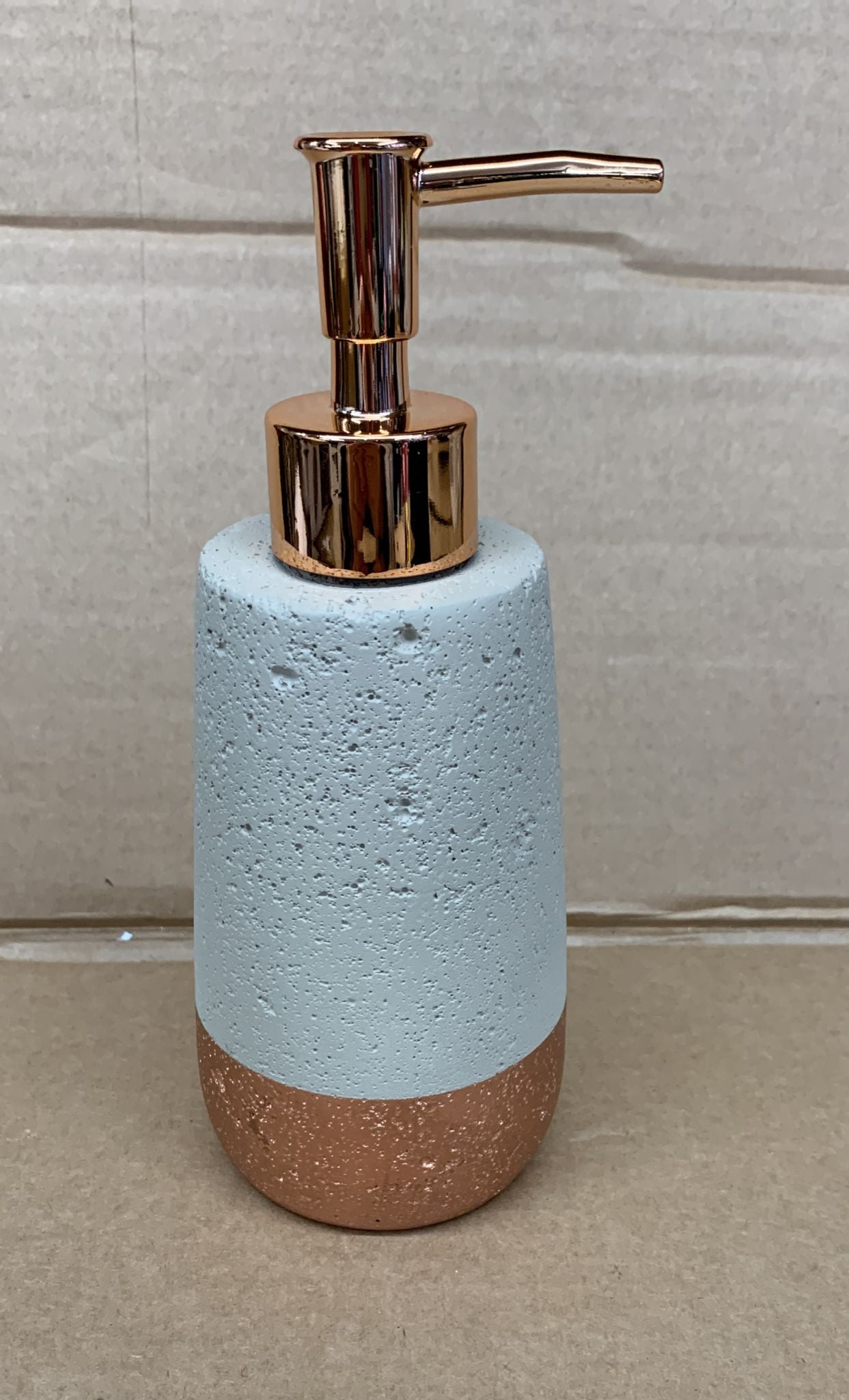 axentia Soap Dispenser, Concrete, Grey, Rose Gold, Ø ca. 7,3 cm, Höhe ca. 19,5 cm-0703