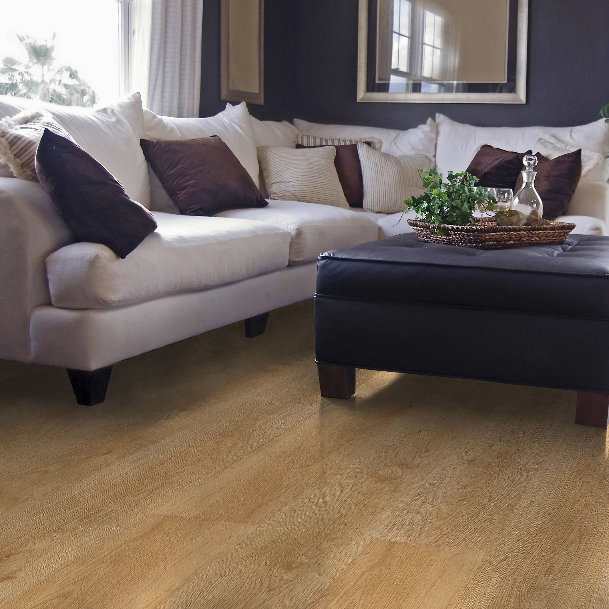 Colours Overture Natural Milano oak effect Laminate Flooring, 1.25m² Pack 9105