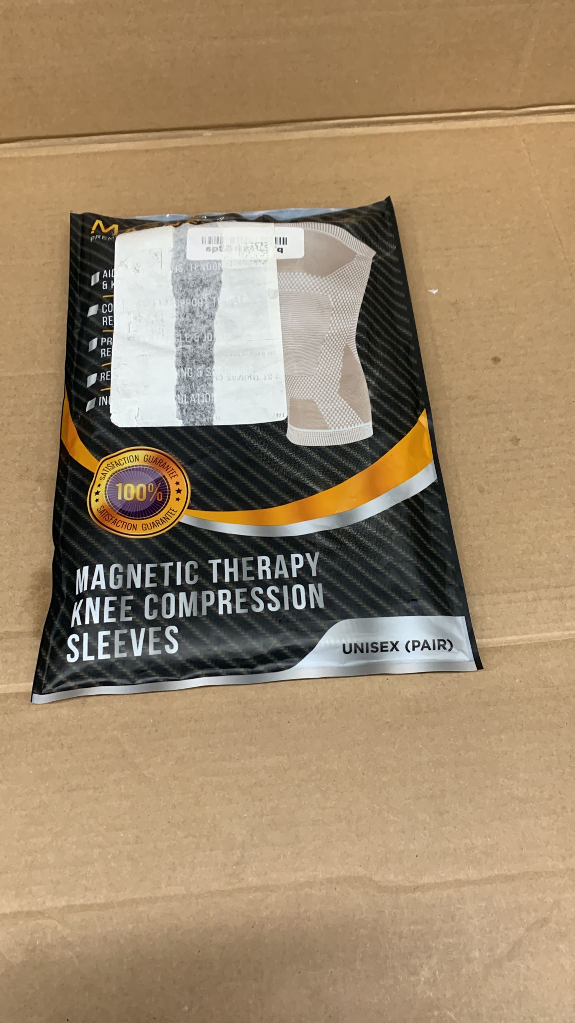 MagnetRX® Magnetic Knee Compression Sleeve -0900