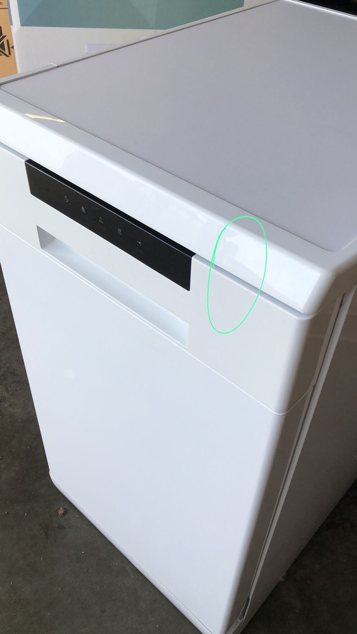 Freestanding Dishwasher-White-FS45DISHUK-4860