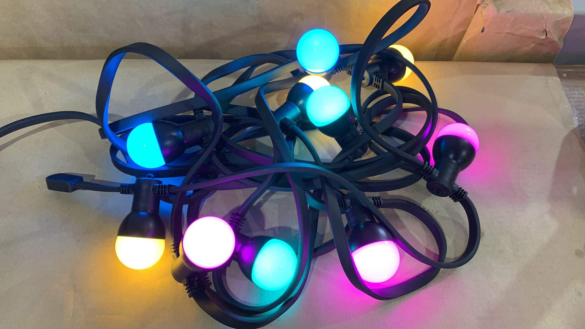 Blooma Barnaby Pastel Mains-powered Multicolour 10 LED Outdoor String lights 1635