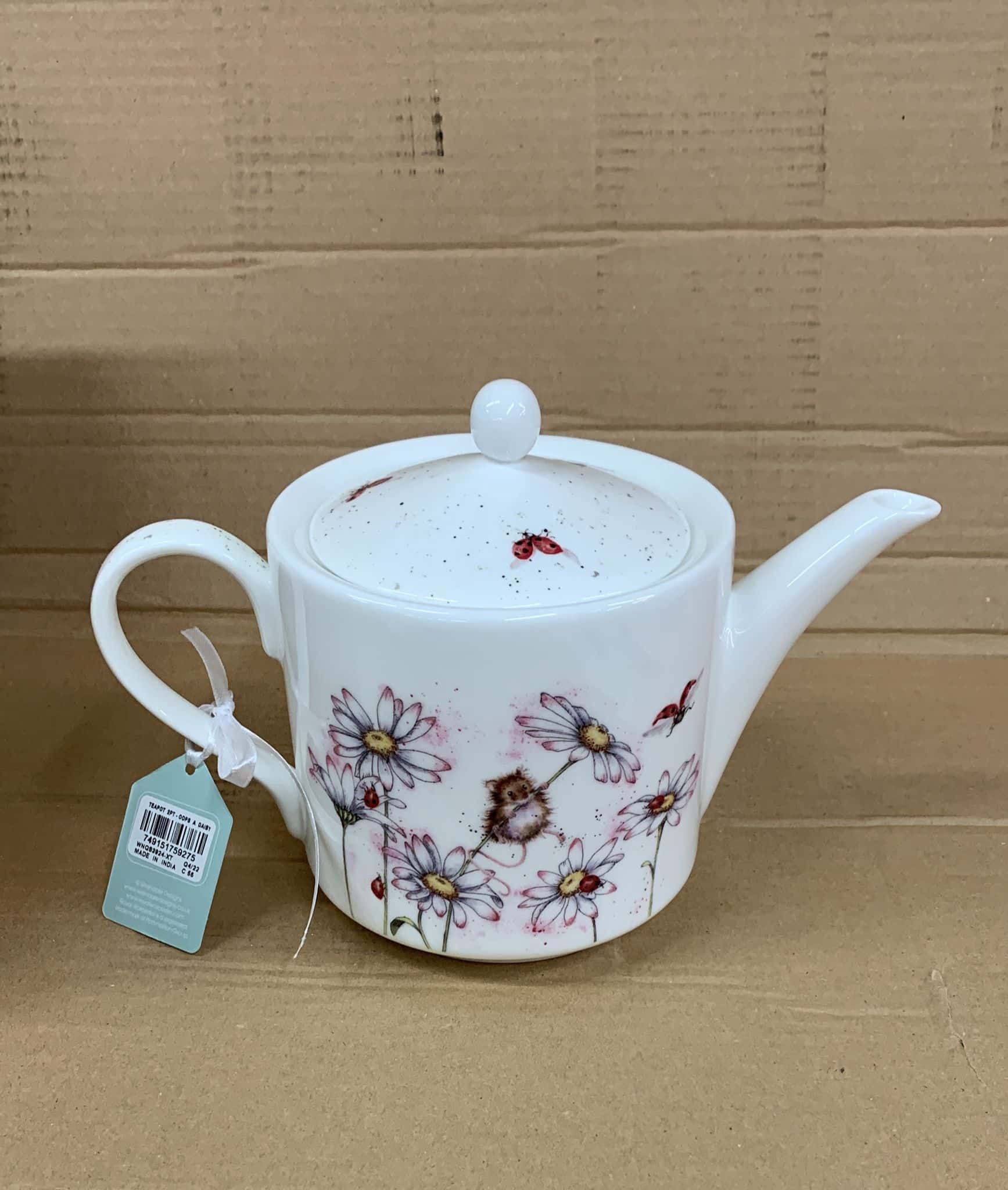 Wrendale Designs - 'Oops A Daisy' Teapot-9275