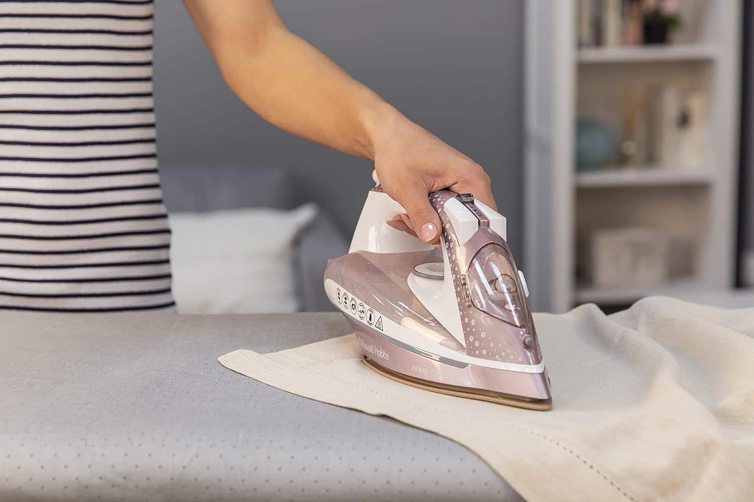 Russell Hobbs 23972 Pearl Glide Steam Iron with Pearl -0146