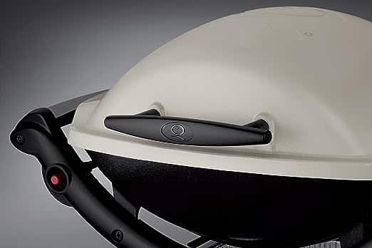 Weber Q1000 Gas Grill Barbeque 5273