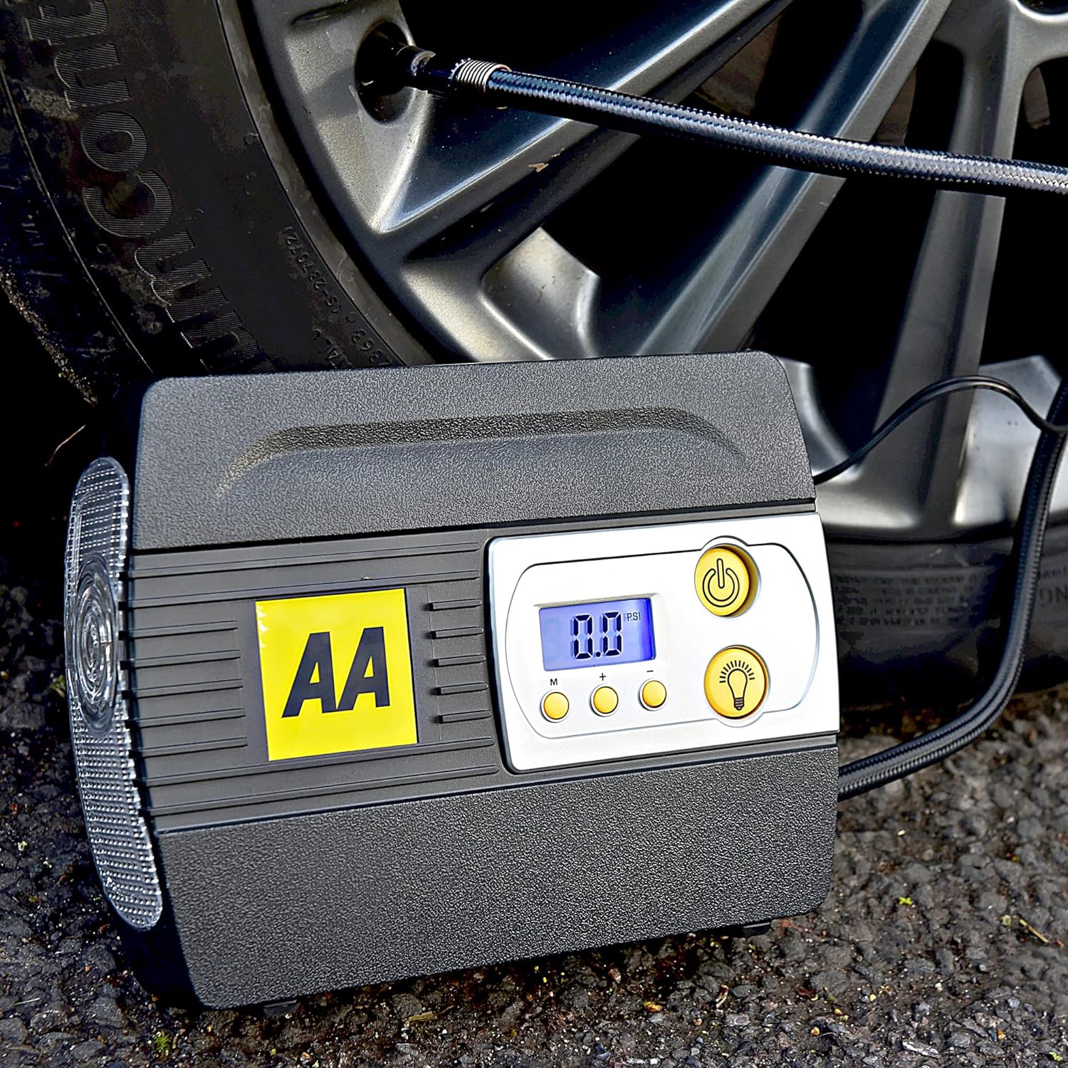 AA 12V Digital Tyre Inflator AA5502 – For Cars Other Vehicles Inflatables Bicycles 5502D