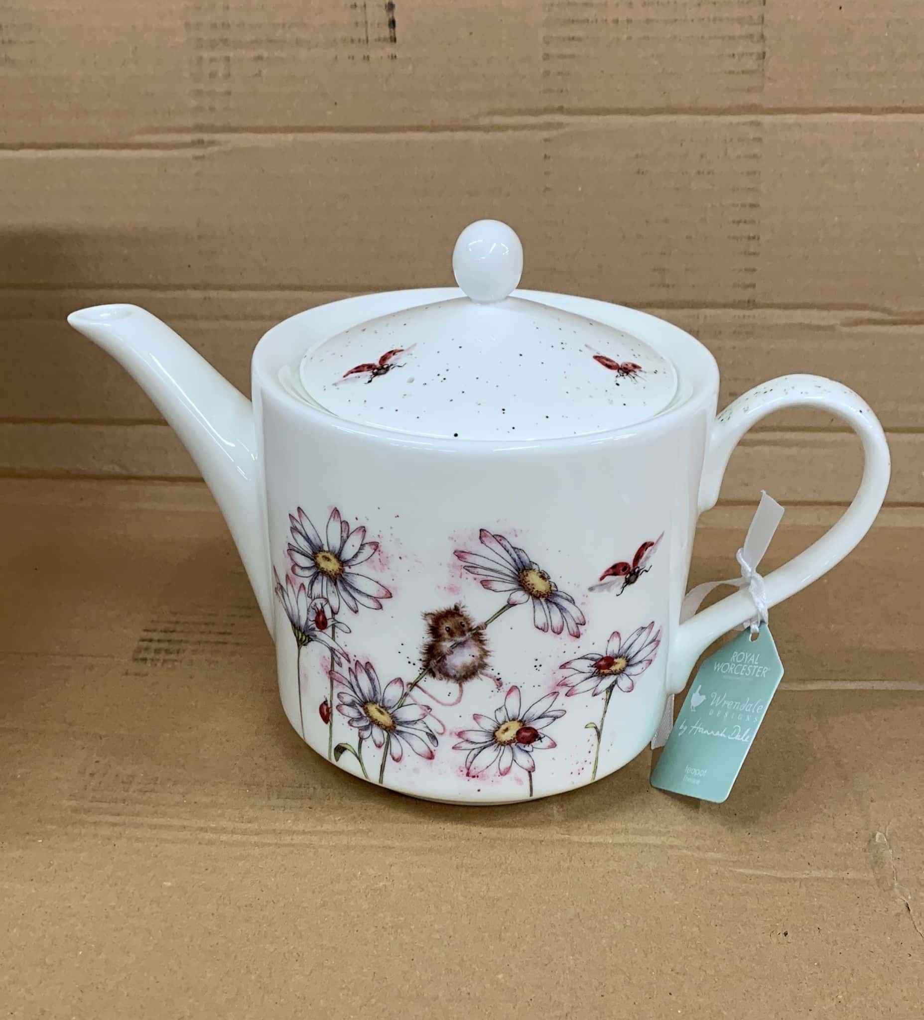 Wrendale Designs - 'Oops A Daisy' Teapot-9275