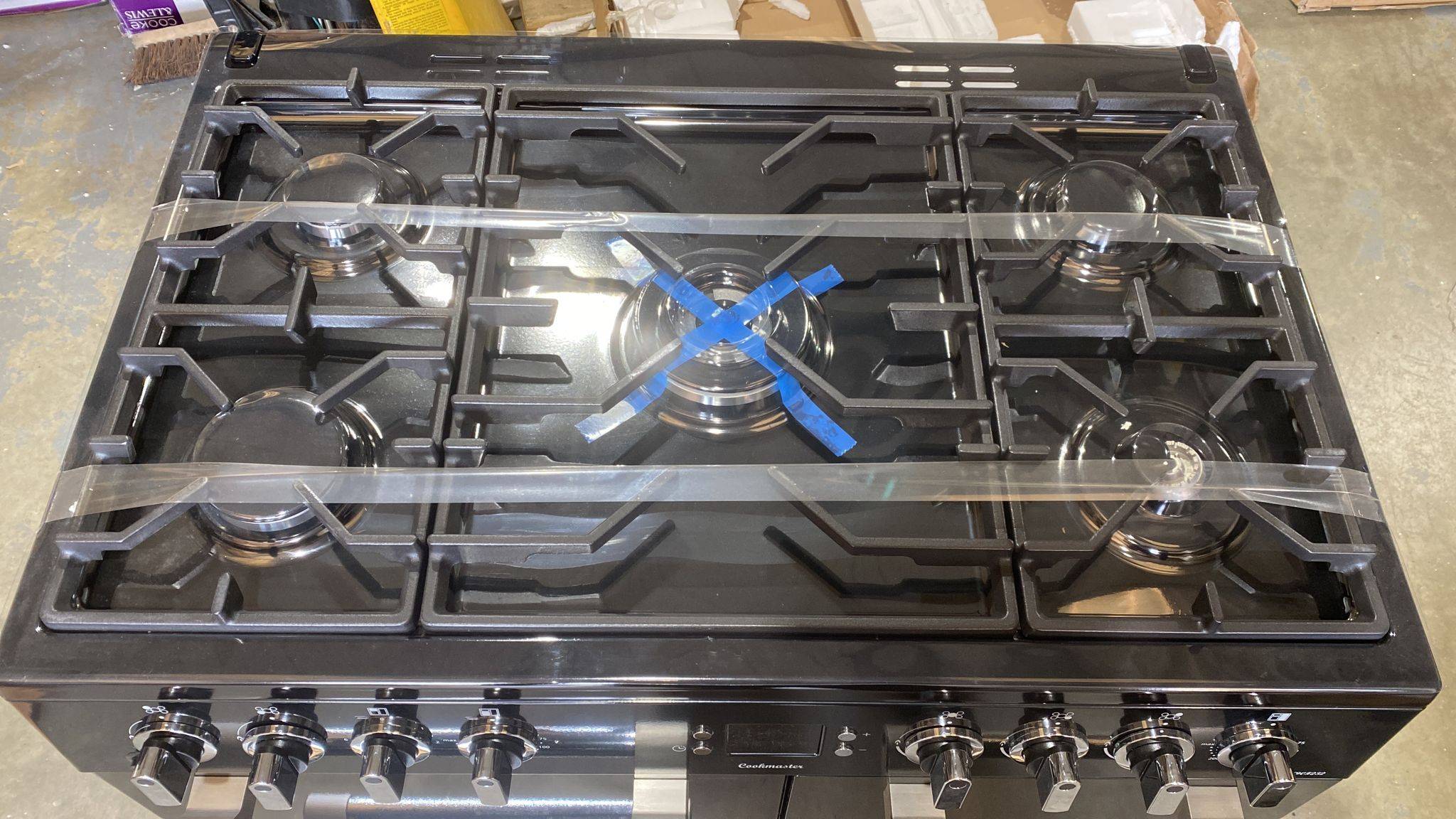 Leisure Cookmaster cooker- Gas Hob Freestanding CK90F232K X-Display