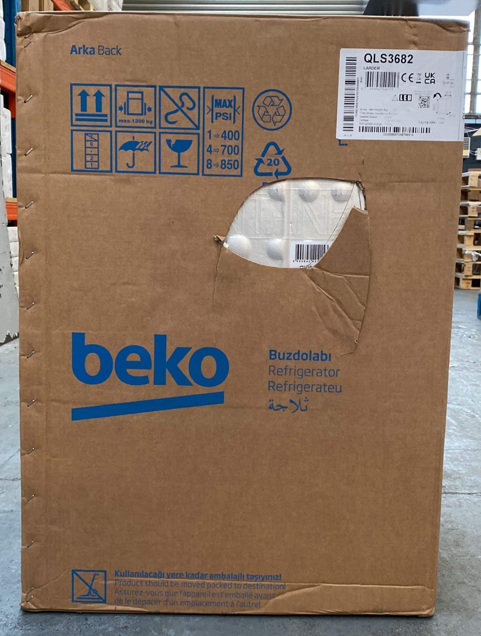 Beko QLS3682 Integrated Fridge - White 4153D