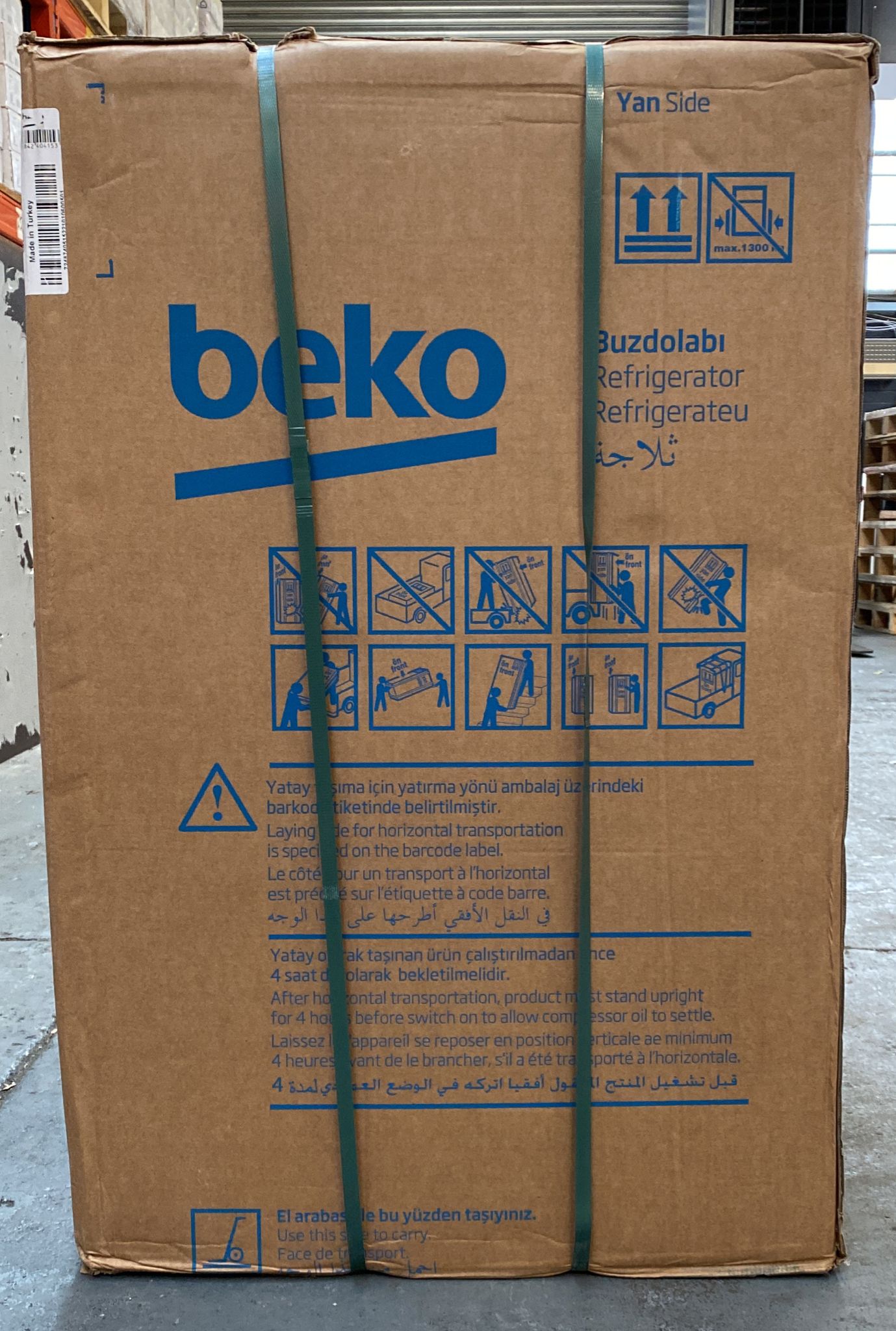 Beko QLS3682 Integrated Fridge - White 4153D