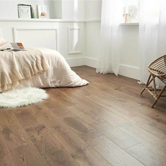 GoodHome Skara Natural Oak Solid wood flooring, 1.8m² Pack - Tongue & Groove Fitting 7397