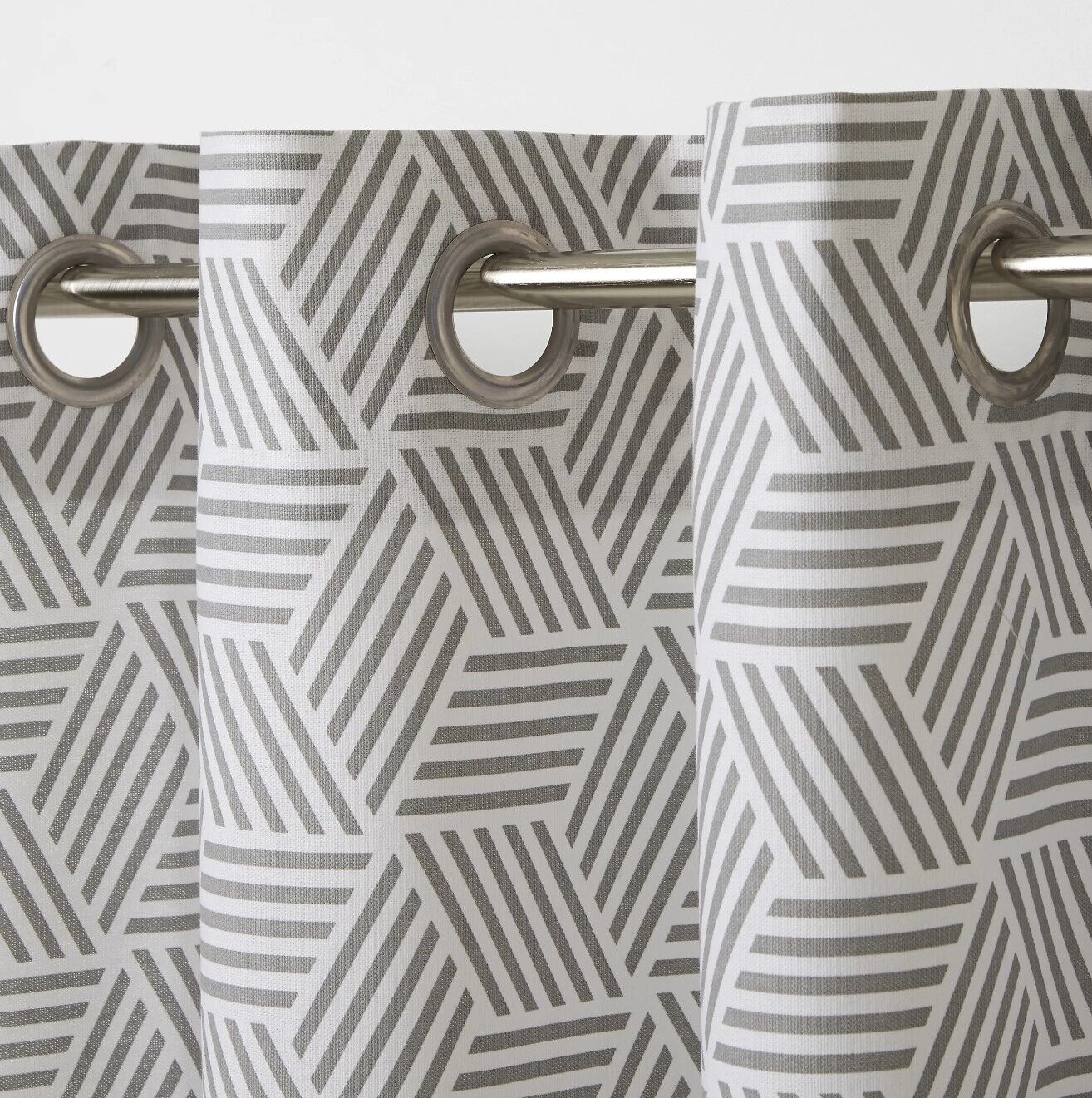 Luena Grey &amp; white Geometric Unlined Eyelet Curtain W167cm L183cm, Single 2912