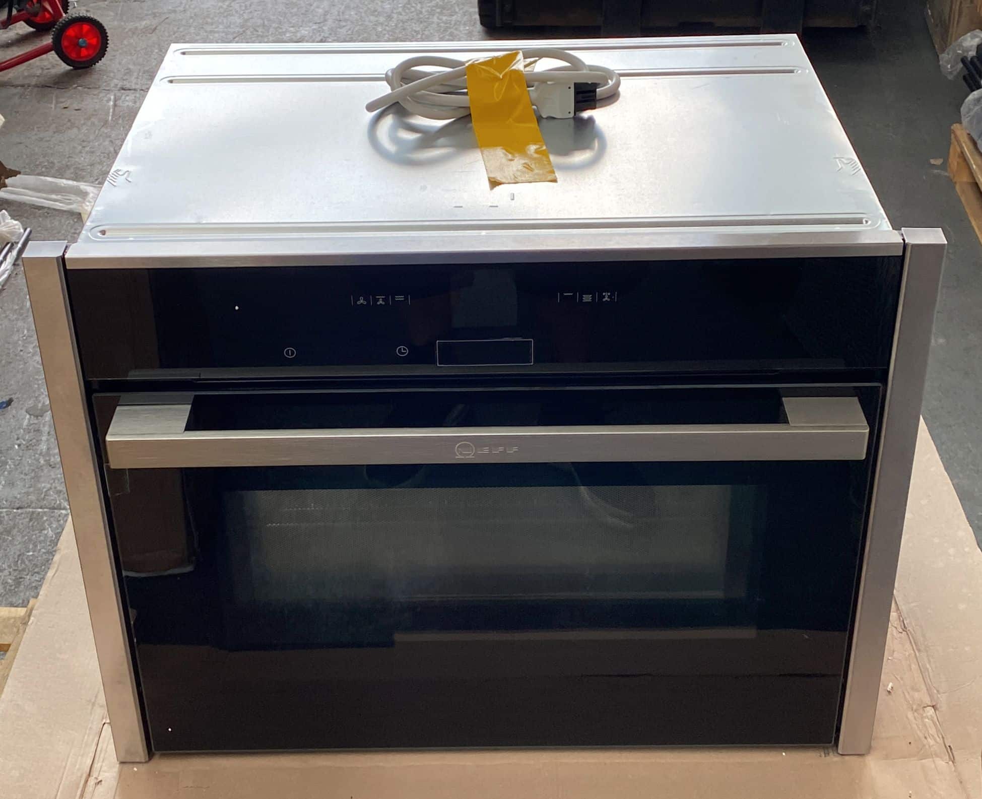 NEFF Microwave Built-in-Stainless Steel C17MR02N0B-9004