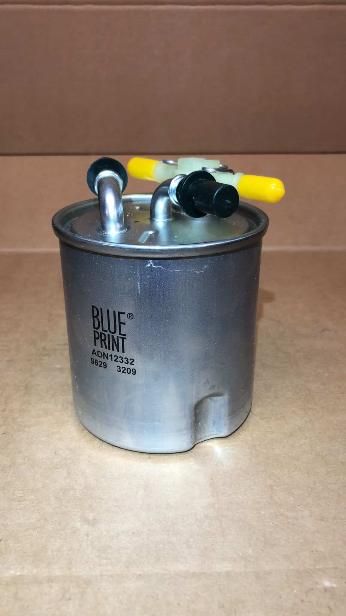 Blue Print ADN12332 Fuel Filter with valve, pack of one 3326