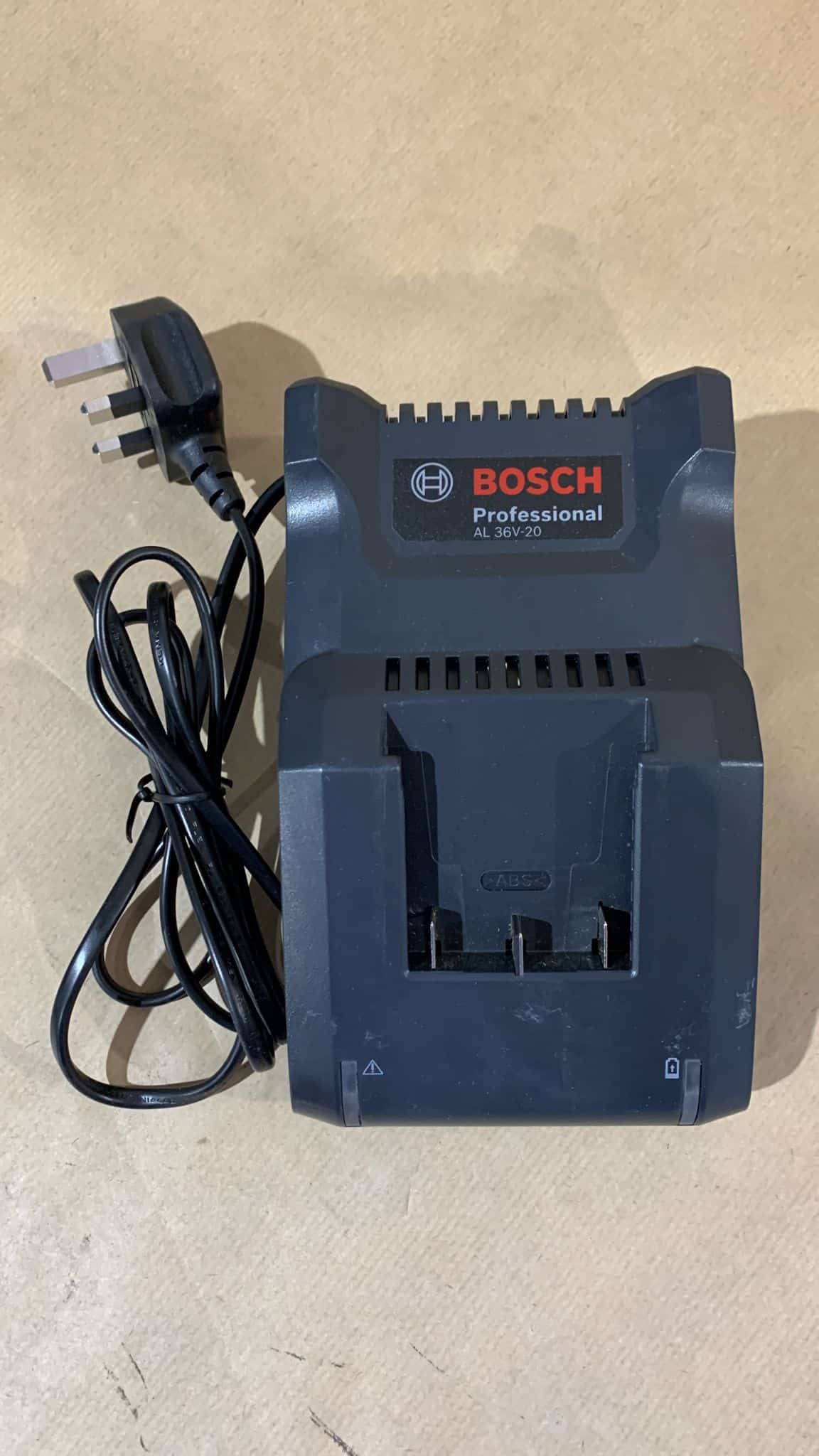 Bosch AL 3620 CV 36V Battery charger AL 36v-20