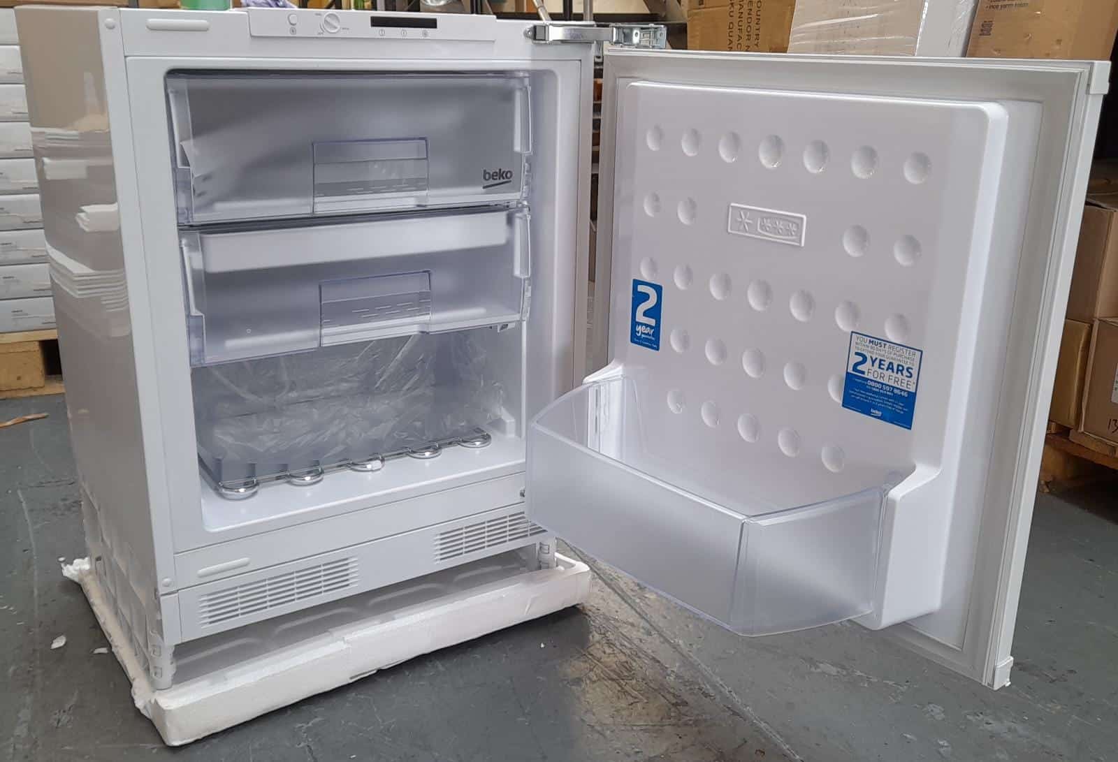 Beko QFS3682 White Integrated Under Counter Freezer 87L - 3776