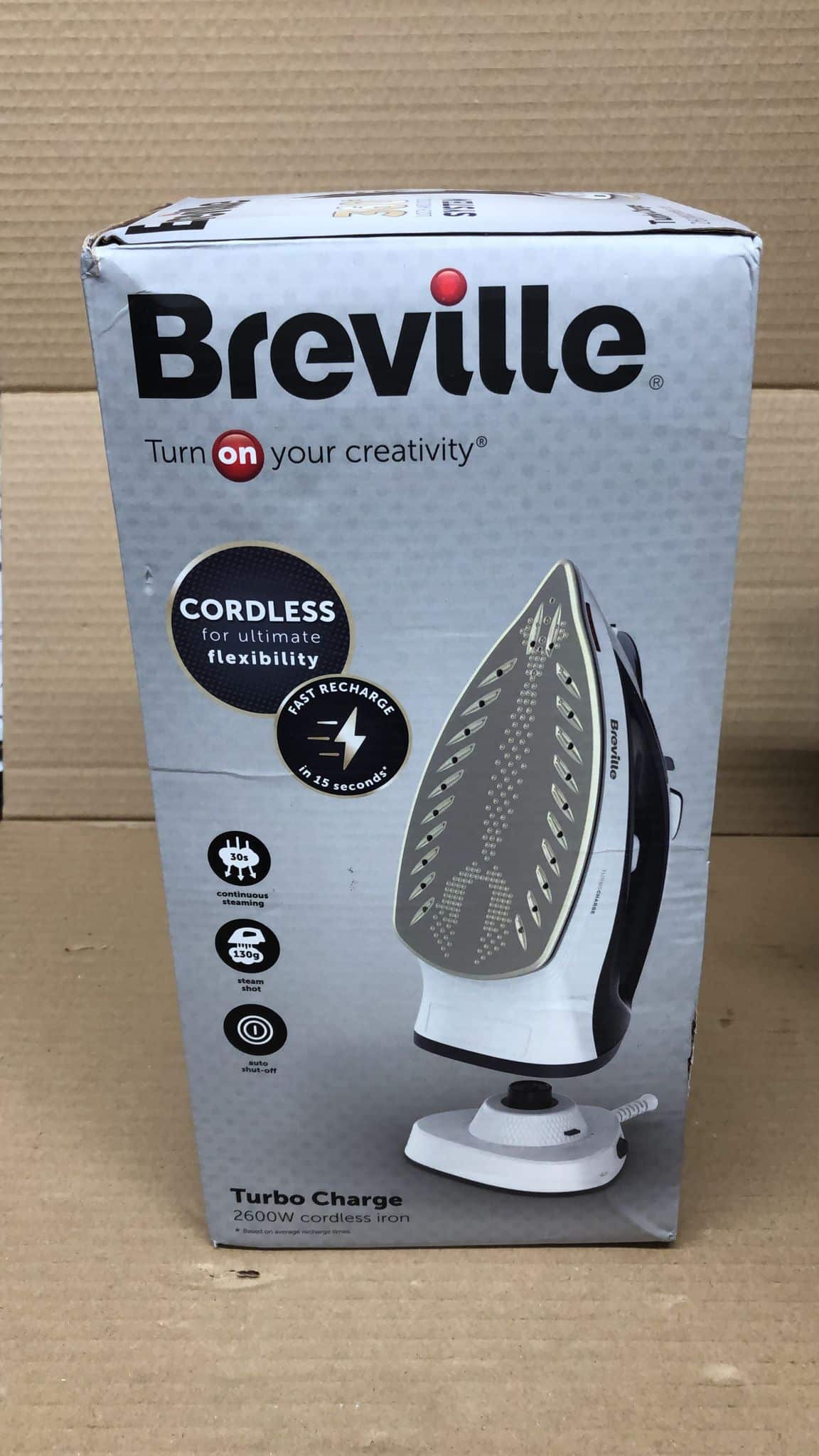 Breville VIN439 Turbo Charge Cordless Iron-4680