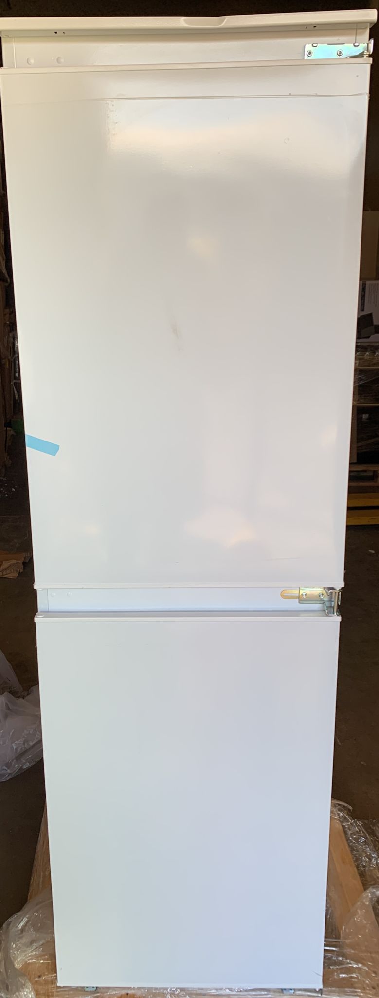 GoodHome-Automatic defrost Fridge freezer-Integrated- White-GHBI5050FFUK-50:50-2336