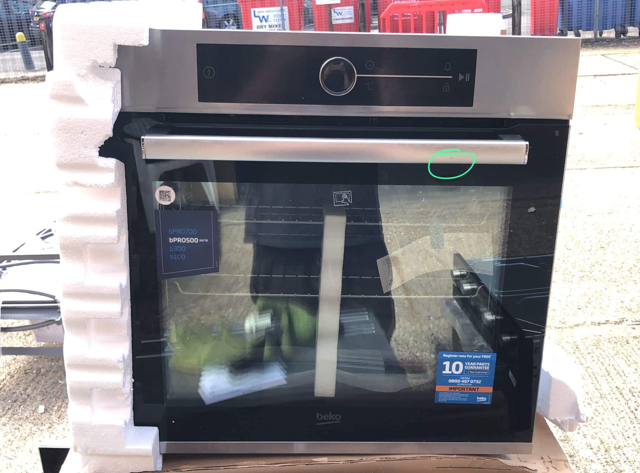 Beko BBQM22400XP Built-in Single Pyrolytic Oven - Stainless steel effect -4237